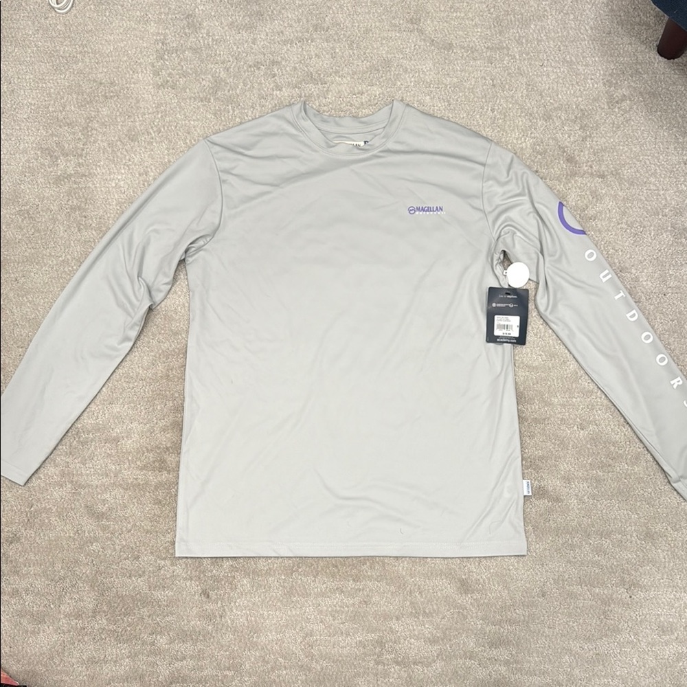 Magellan Outdoors Gray Long Sleeve Tee Lightweight Performance